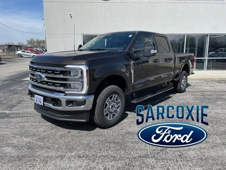 2025 Ford F-250 photo 1