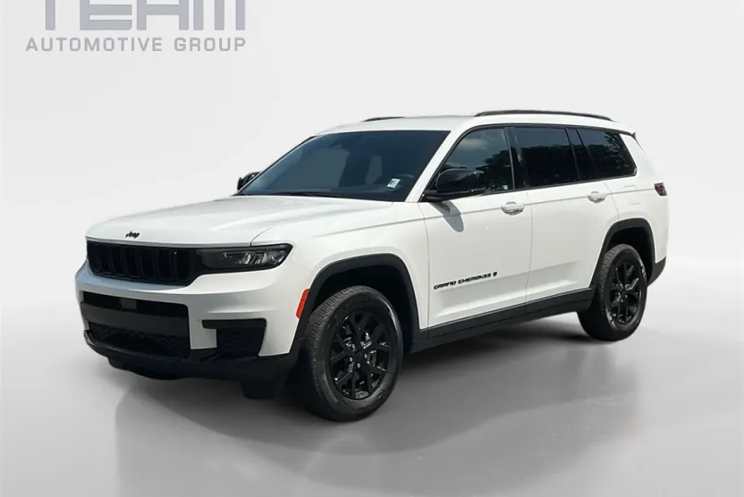 2024 Jeep Grand Cherokee Altitude photo 1