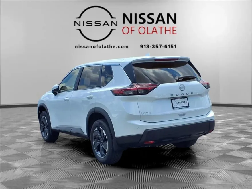2026 Nissan Rogue SV photo 1