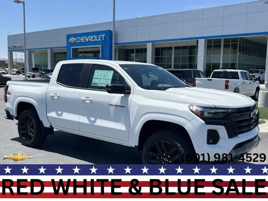 2025 Chevrolet Colorado Z71 photo 1