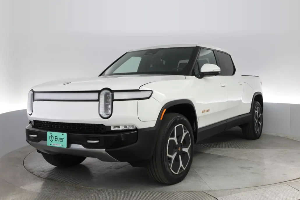 2022 Rivian R1T Adventure photo 1