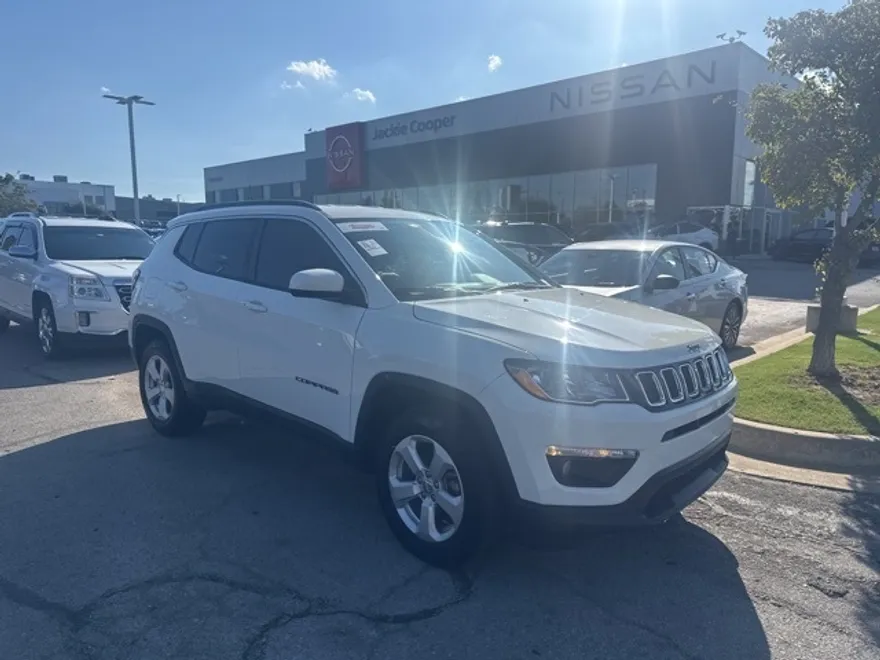 2020 Jeep Compass Latitude photo 1