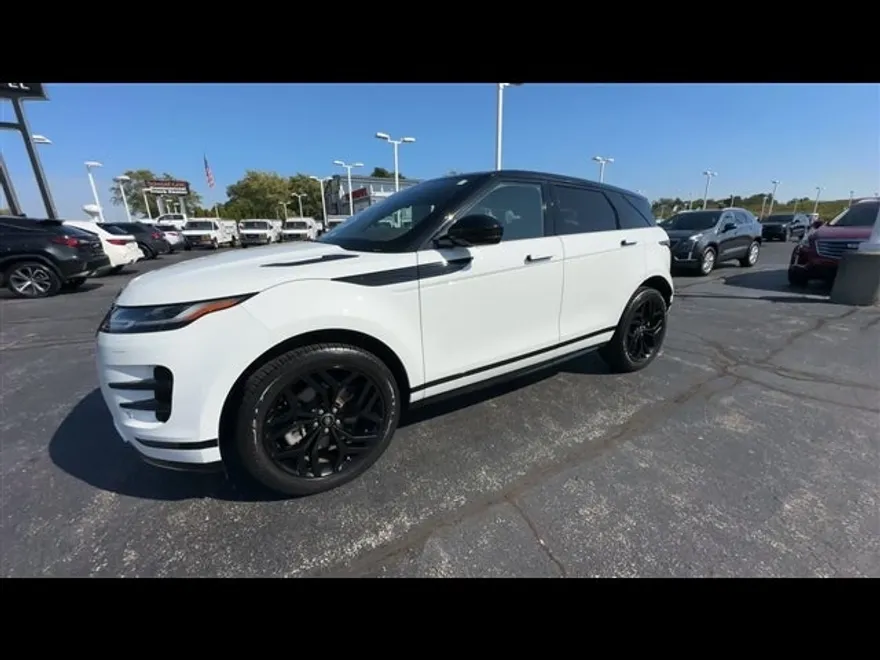 2022 Land Rover Range Rover Evoque R-Dynamic SE photo 1