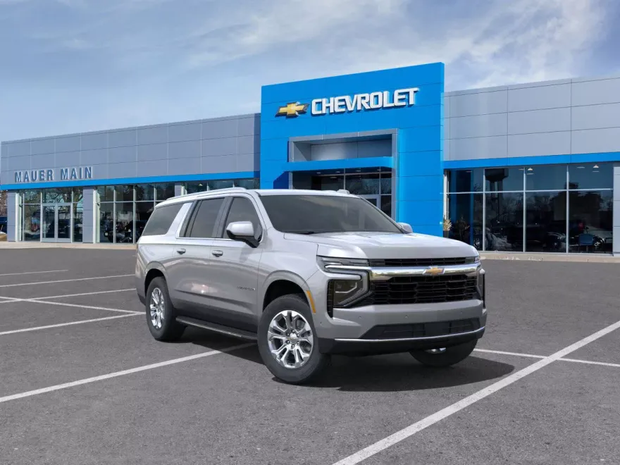 2025 Chevrolet Suburban LS photo 1