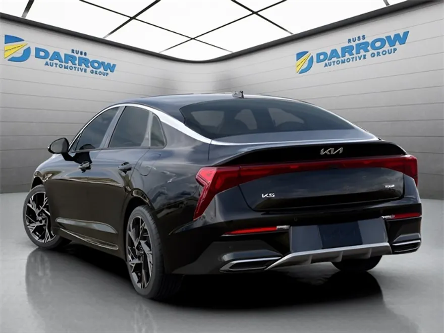 2025 Kia K5 GT-Line photo 1
