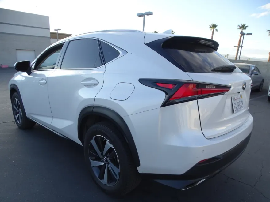 2021 Lexus NX 300 photo 1