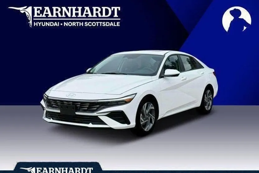 2025 Hyundai Elantra SEL Convenience photo 1