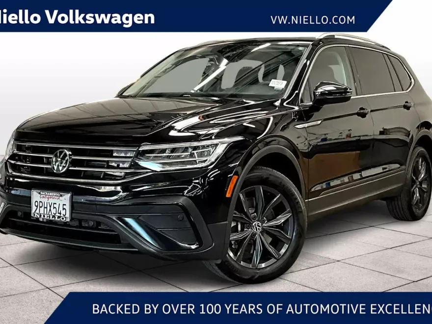 2024 Volkswagen Tiguan SE Wolfsburg Edition photo 1