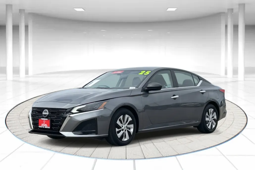 2025 Nissan Altima 2.5 S photo 1