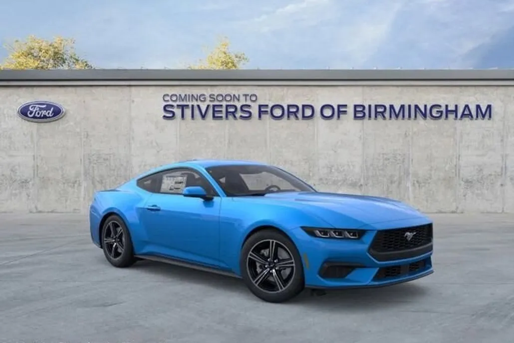 2025 Ford Mustang EcoBoost photo 1