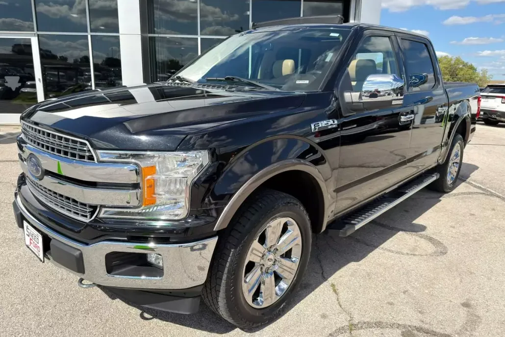 2020 Ford F-150 Lariat photo 1