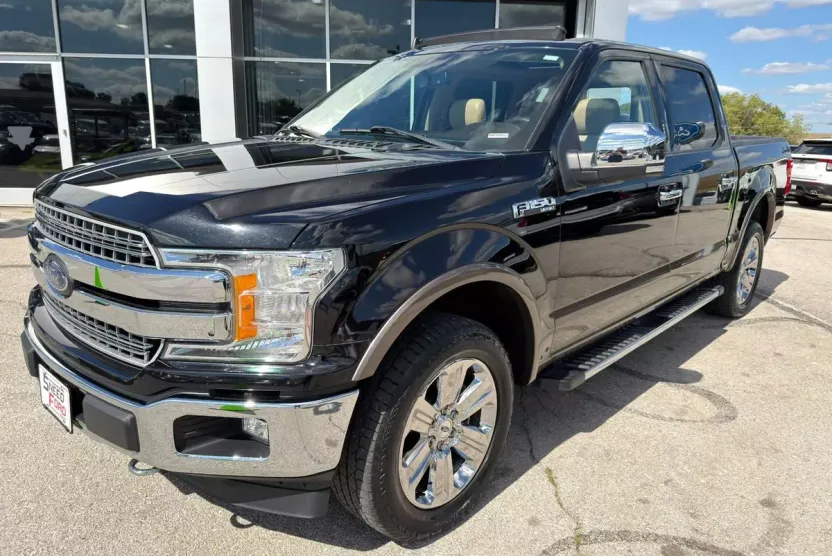 2020 Ford F-150 Lariat photo 1