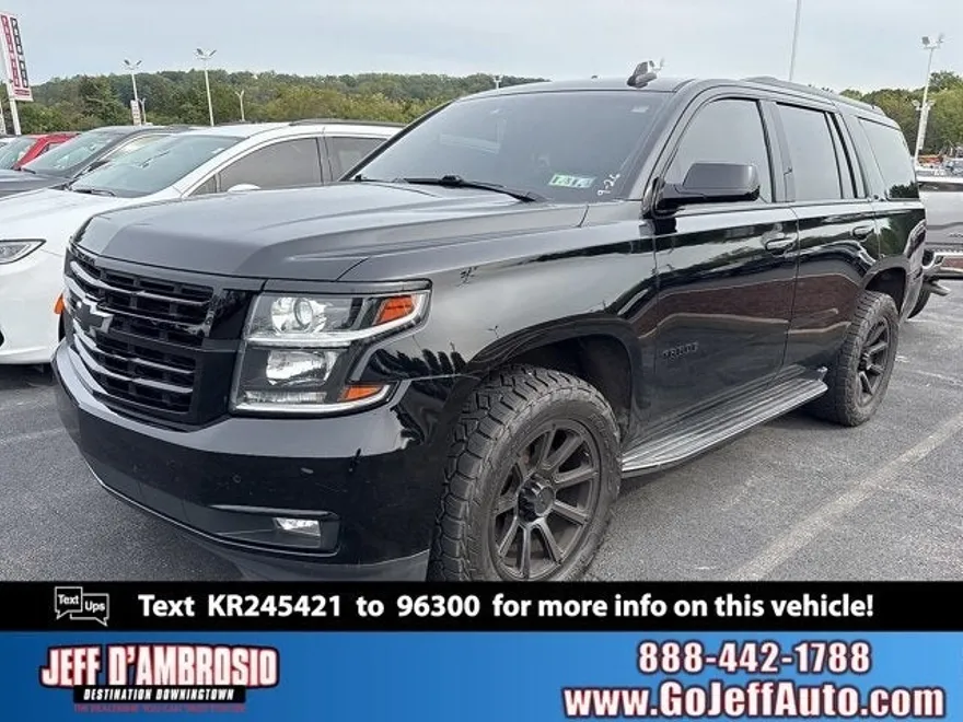 2019 Chevrolet Tahoe LT photo 1