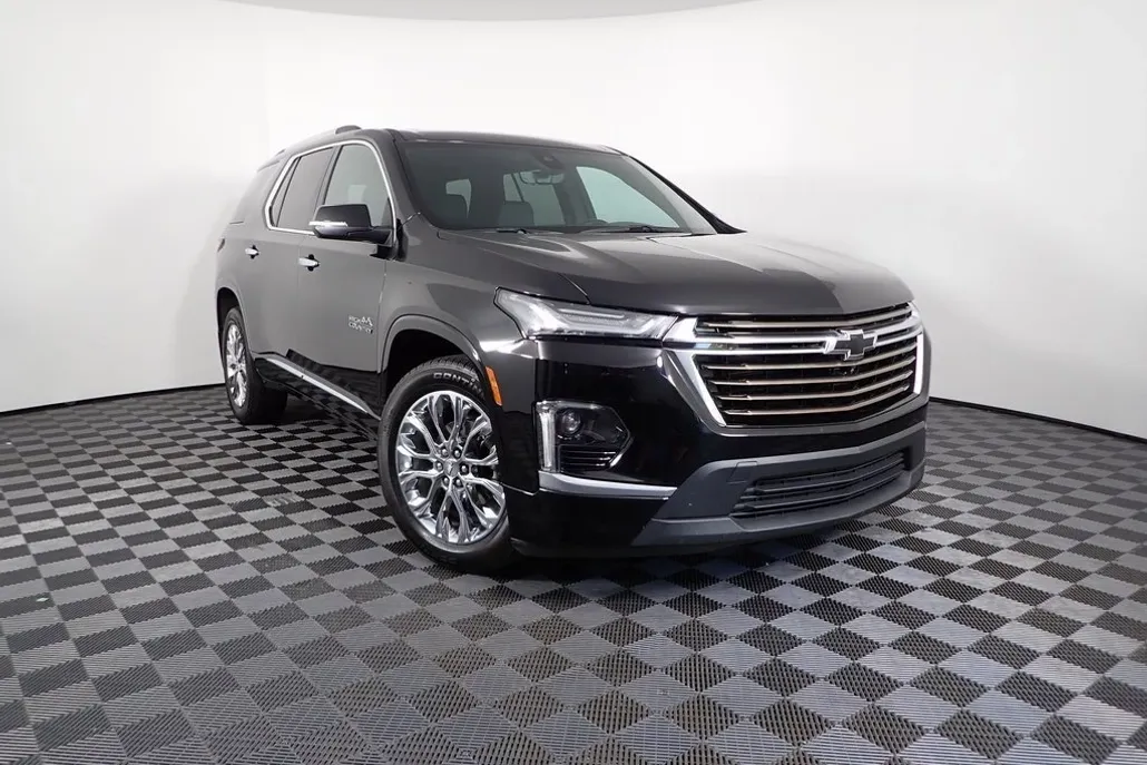2022 Chevrolet Traverse High Country photo 1