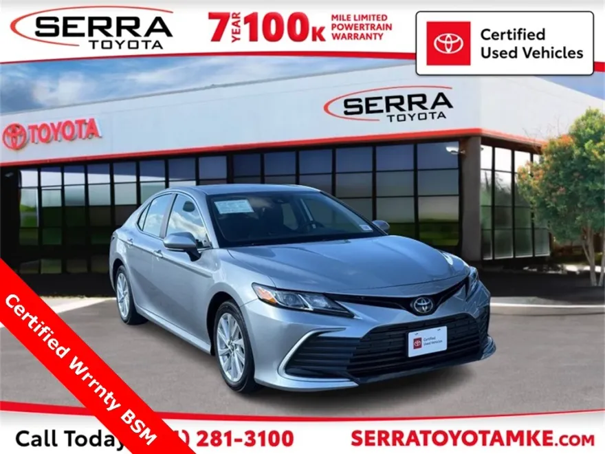 2023 Toyota Camry LE photo 1