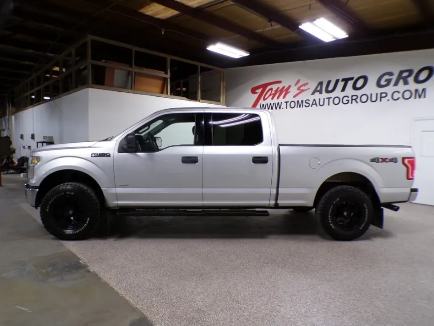 2016 Ford F-150 XLT photo 1