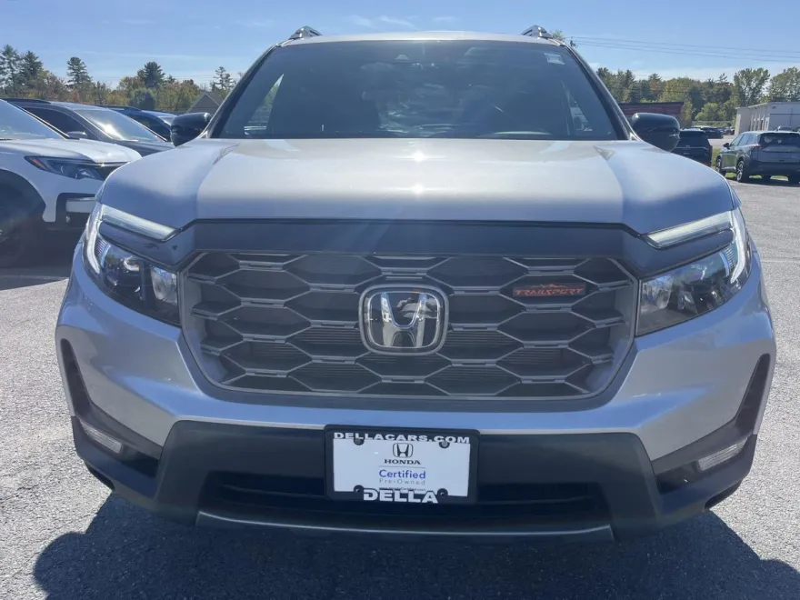2023 Honda Passport TrailSport photo 1