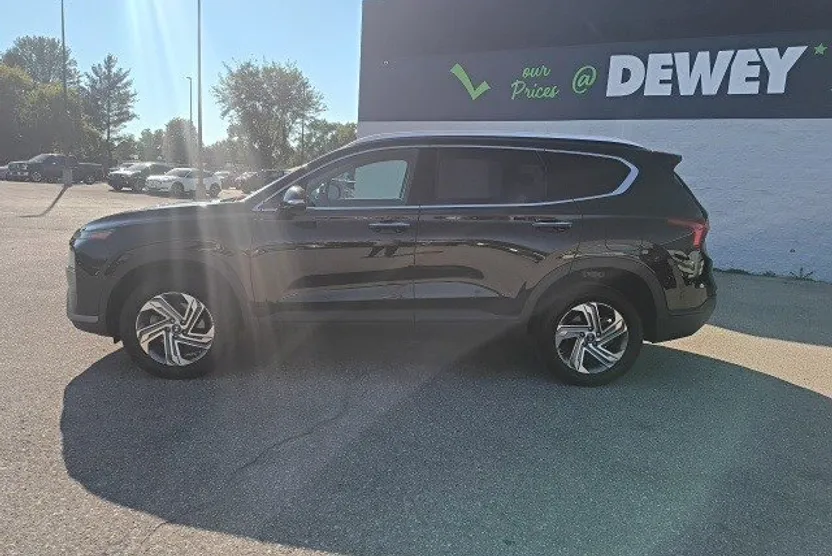 2023 Hyundai Santa Fe SEL photo 1