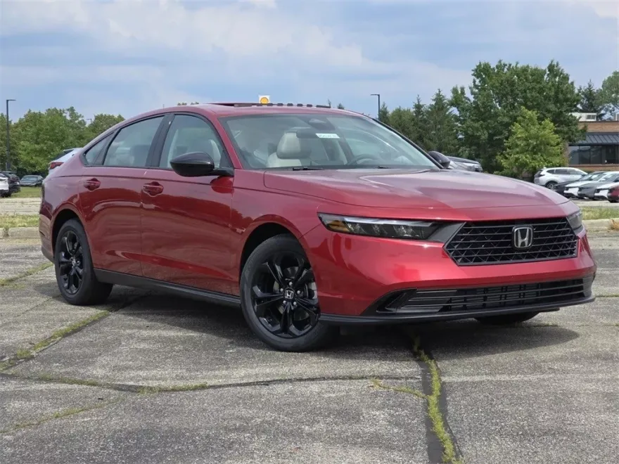2025 Honda Accord SE photo 1