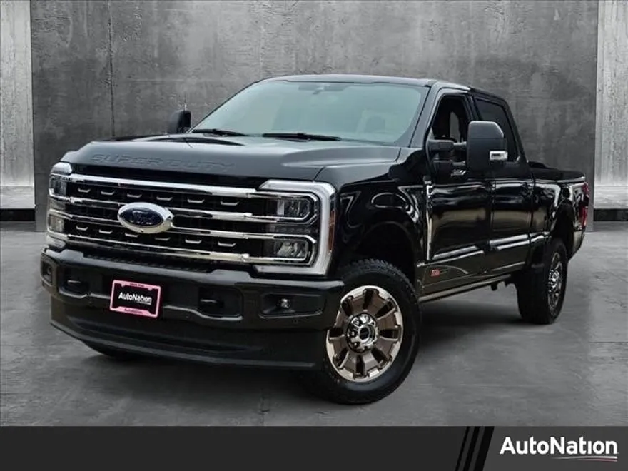 2025 Ford F-350 King Ranch photo 1