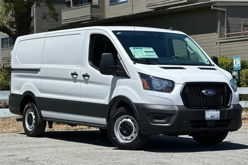 2025 Ford Transit photo 1