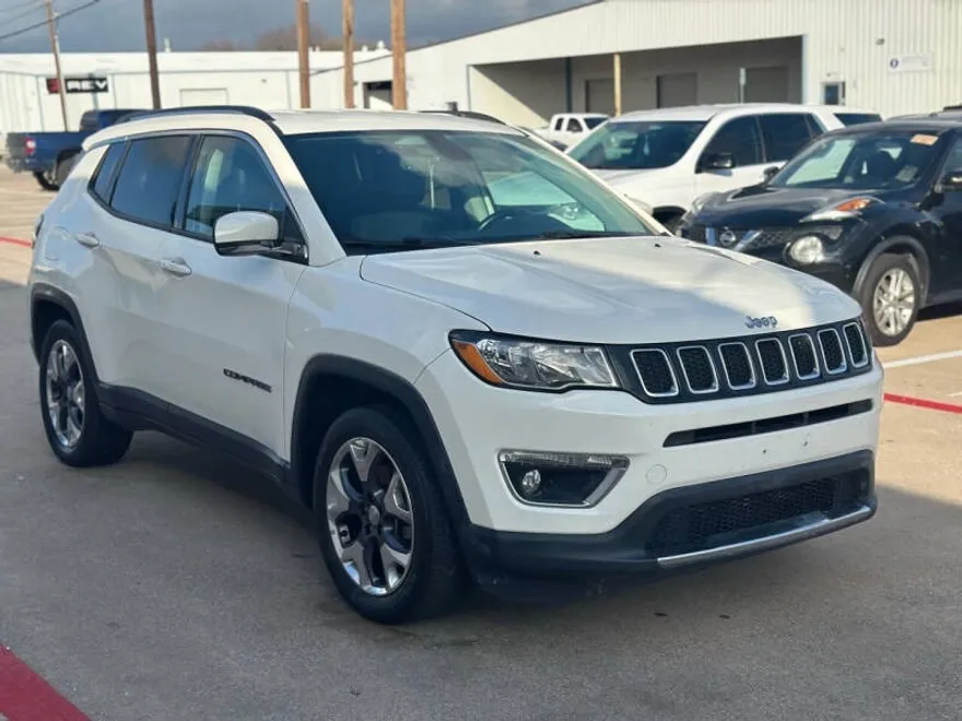 2019 Jeep Compass Limited photo 1