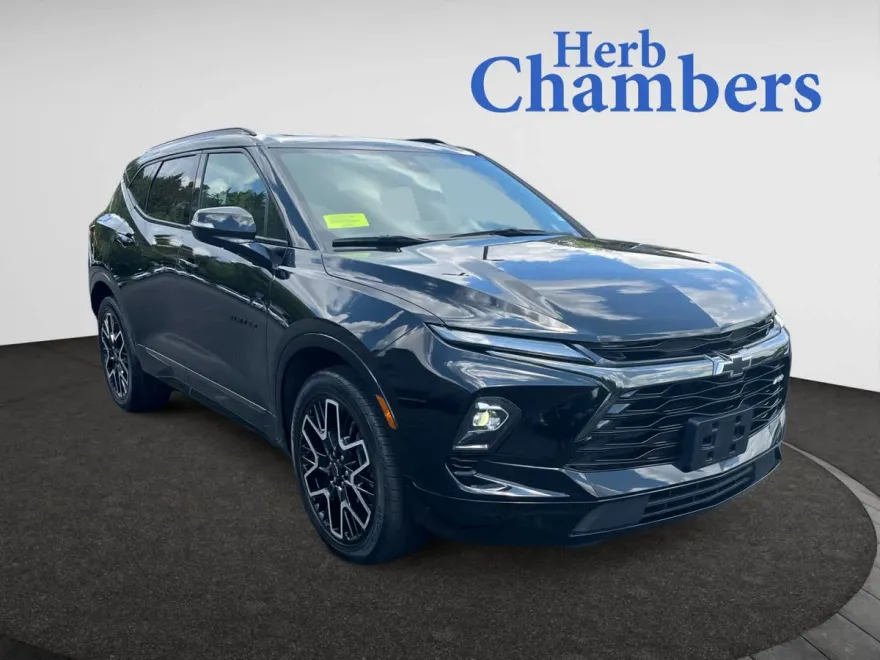 2023 Chevrolet Blazer RS photo 1