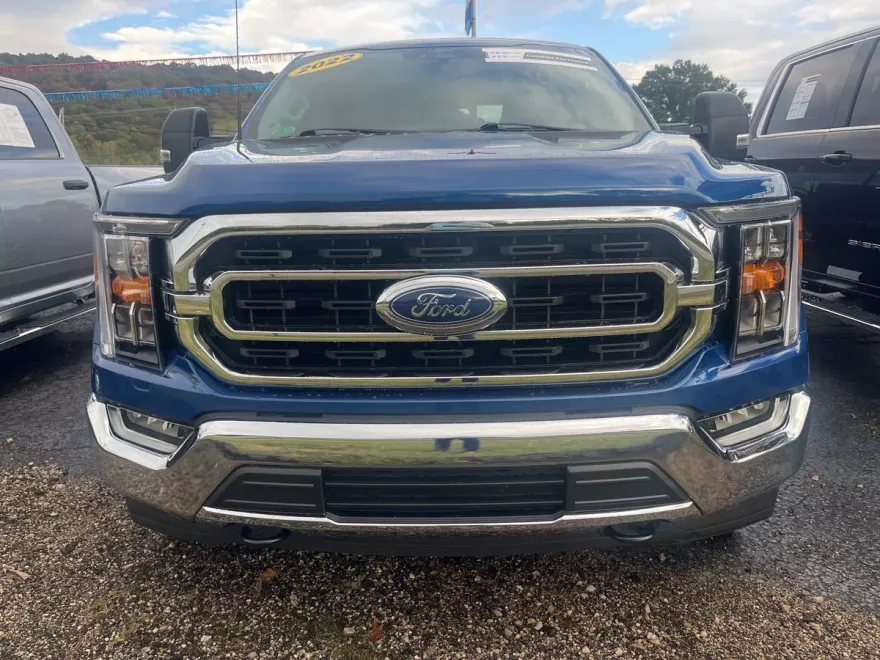 2022 Ford F-150 XLT photo 1
