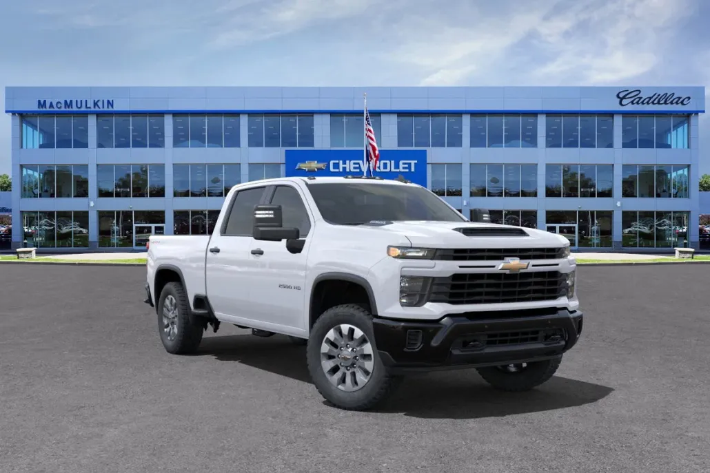 2025 Chevrolet Silverado 2500HD Custom photo 1