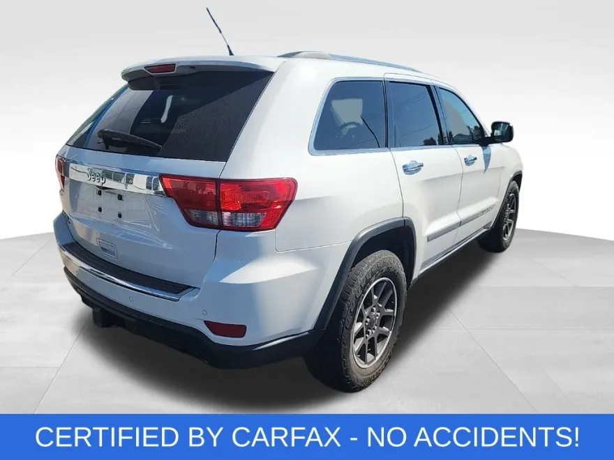2013 Jeep Grand Cherokee Limited photo 1