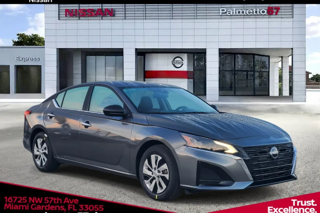2025 Nissan Altima S photo 1