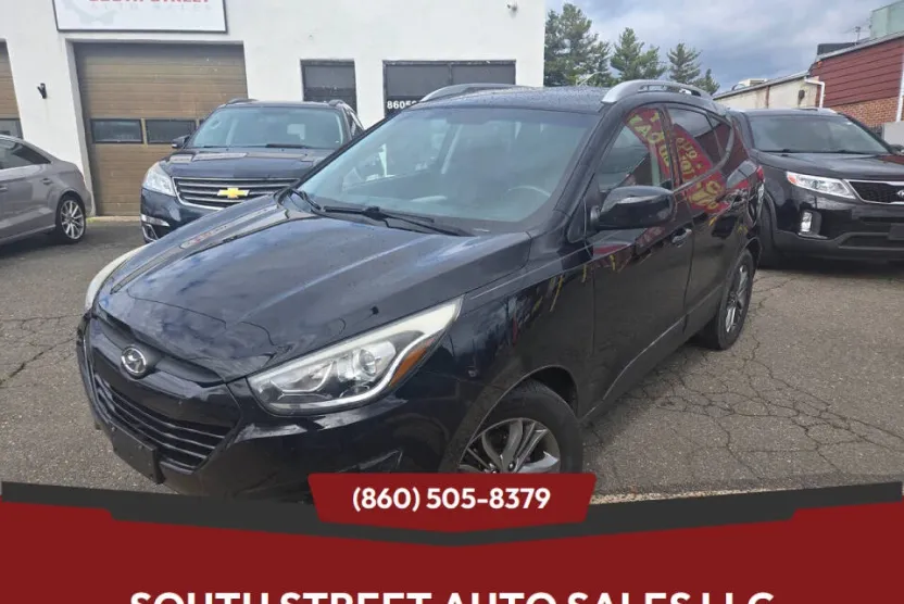 2015 Hyundai Tucson SE photo 1