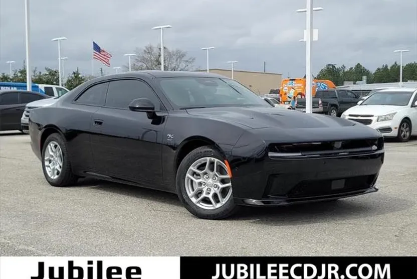 2025 Dodge Charger R/T photo 1