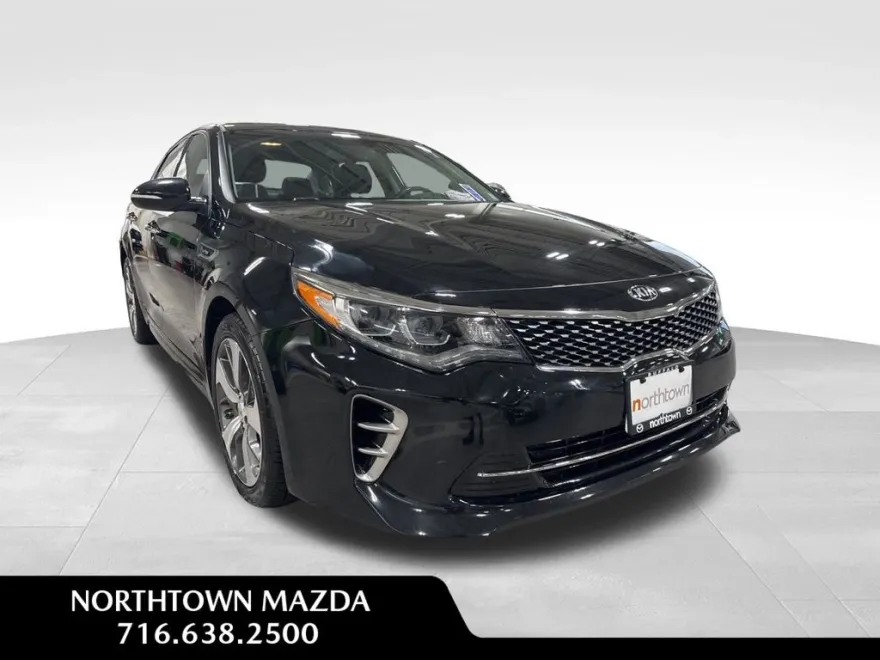 2017 Kia Optima SX photo 1