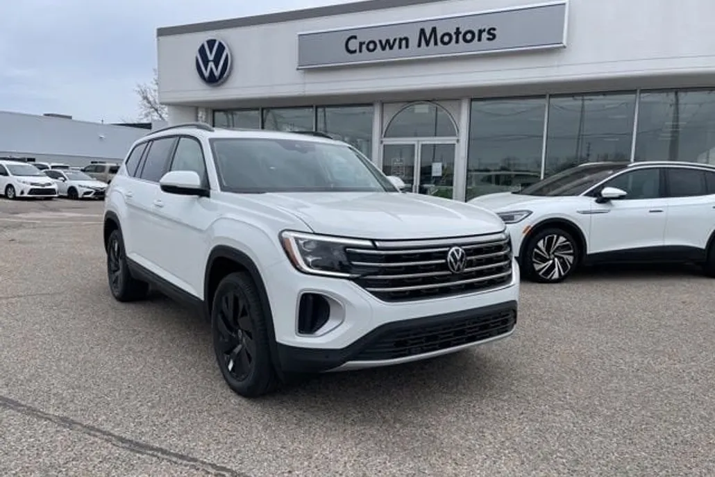 2025 Volkswagen Atlas SE Technology photo 1