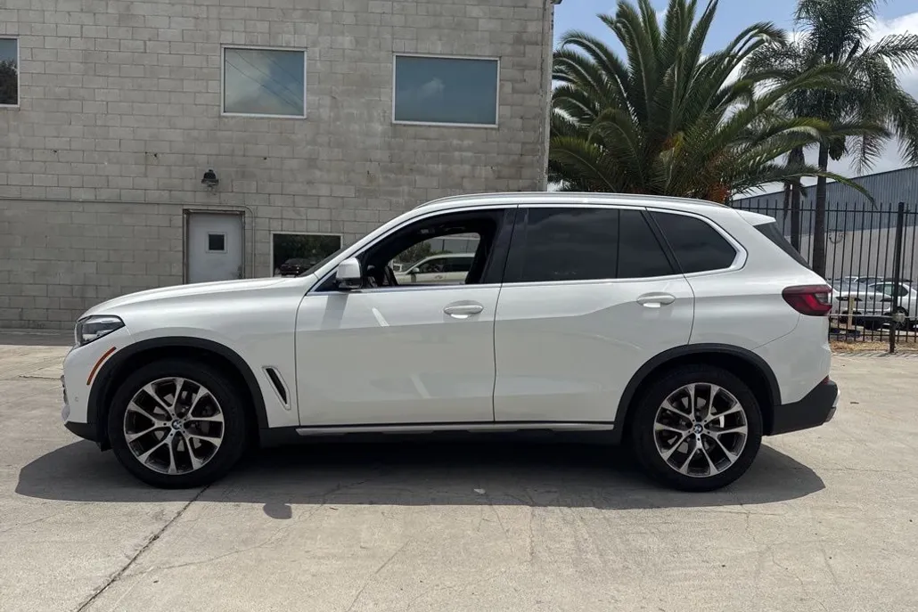 2022 Bmw X5 sDrive40i photo 1