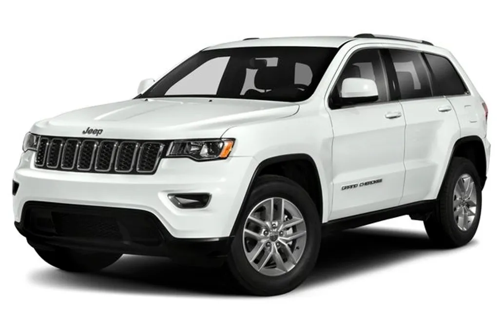 2019 Jeep Grand Cherokee Laredo photo 1