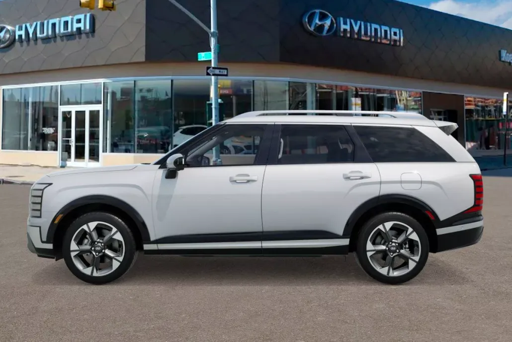 2026 Hyundai Palisade Limited photo 1