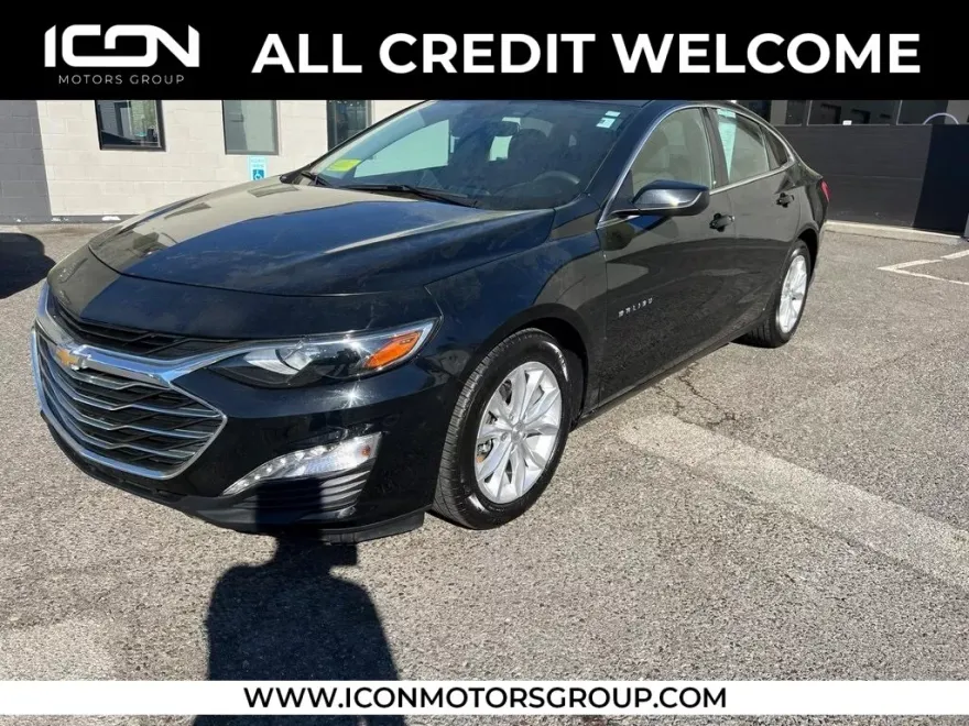 2023 Chevrolet Malibu 1LT photo 1
