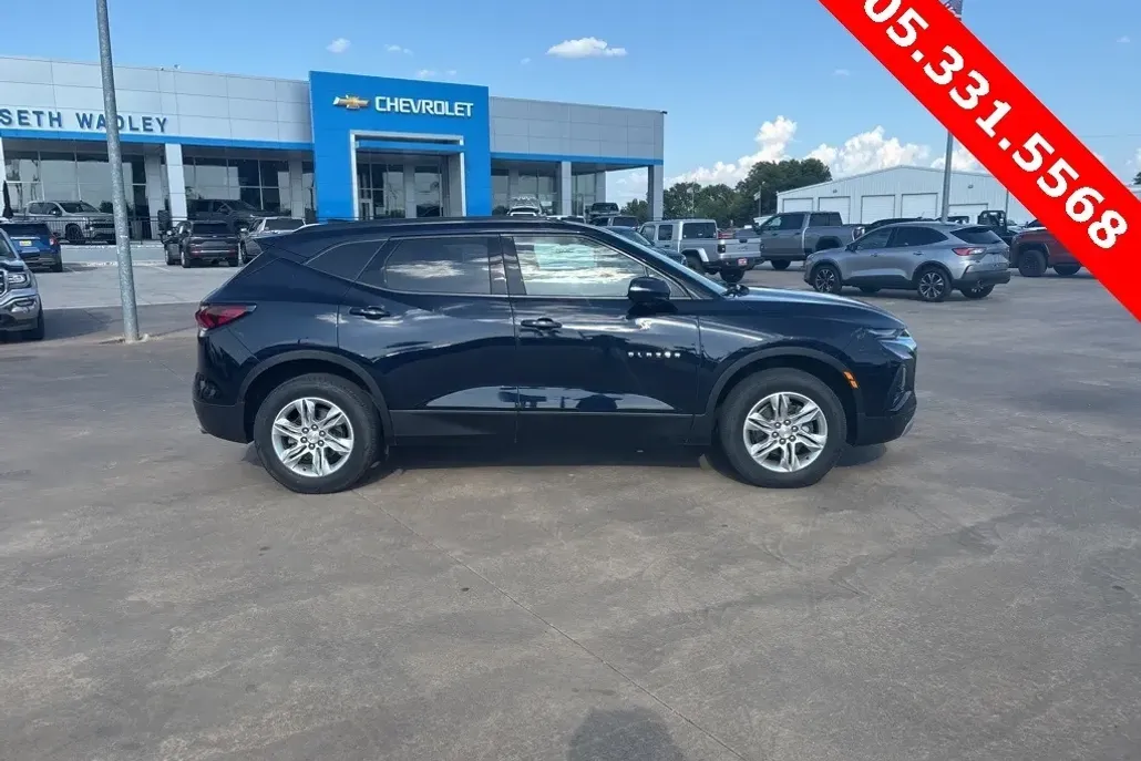 2020 Chevrolet Blazer 1LT photo 1