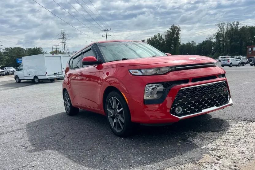 2020 Kia Soul GT-Line photo 1