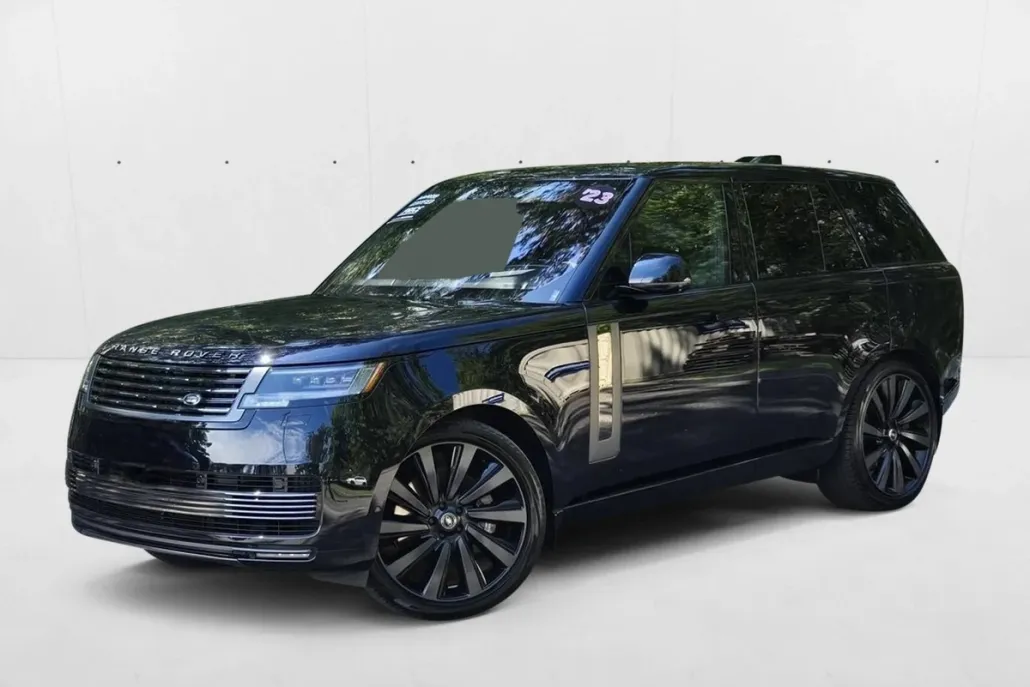 2023 Land Rover Range Rover SV photo 1