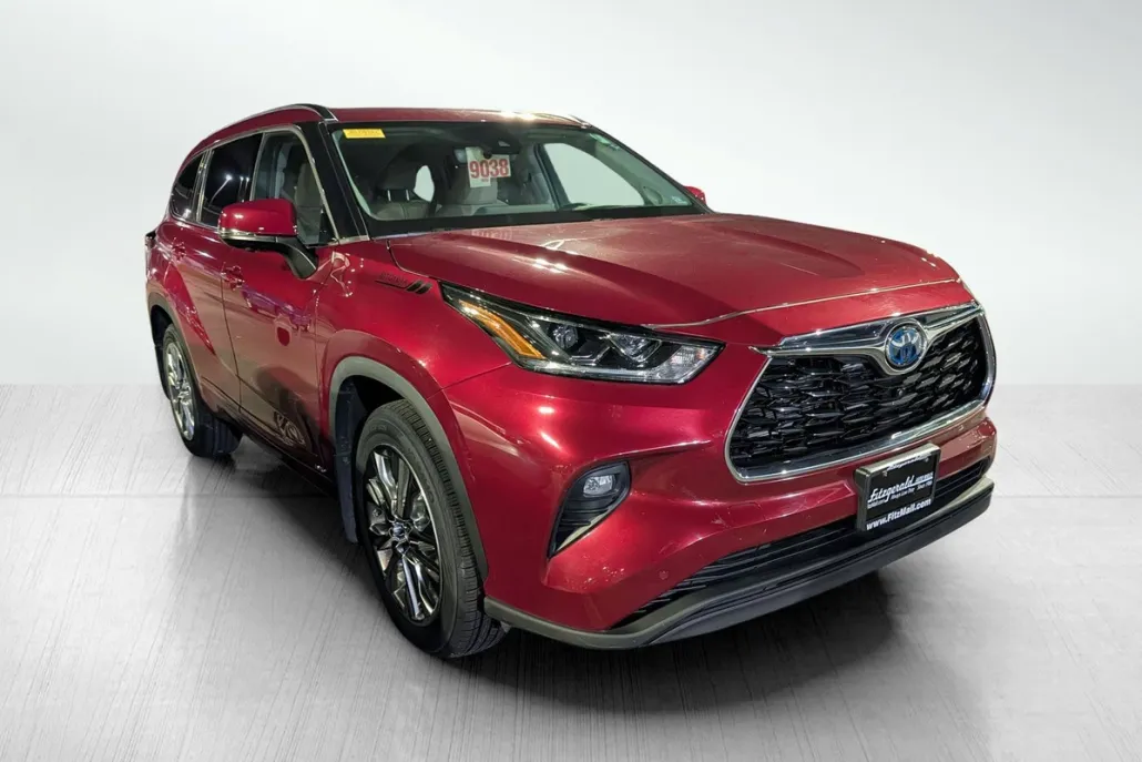 2023 Toyota Highlander Hybrid Limited photo 1