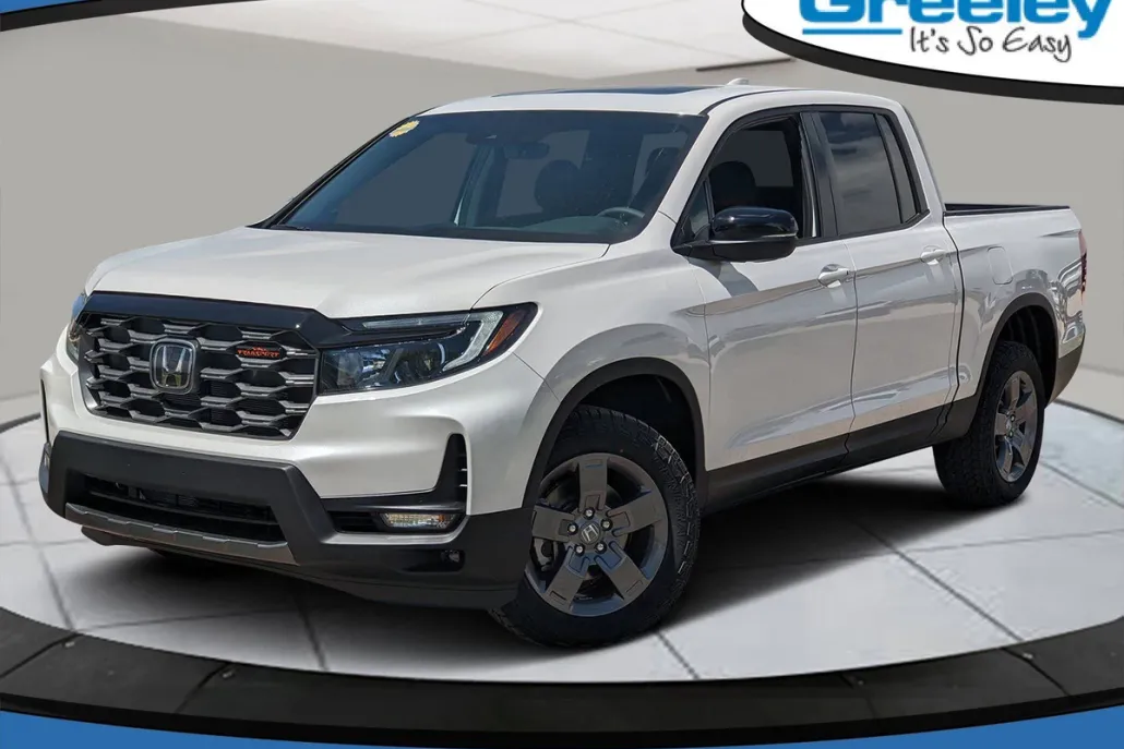 2025 Honda Ridgeline TrailSport photo 1