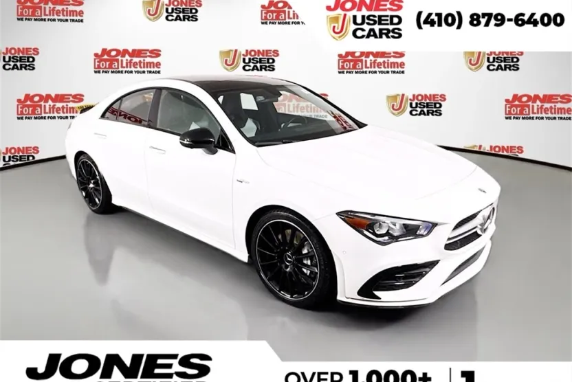 2022 Mercedes Benz CLA 35 AMG photo 1