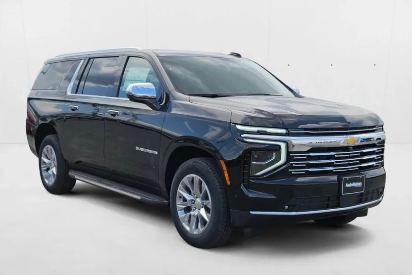 2025 Chevrolet Suburban Premier photo 1