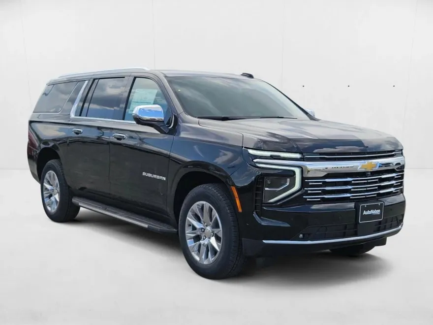 2025 Chevrolet Suburban Premier photo 1