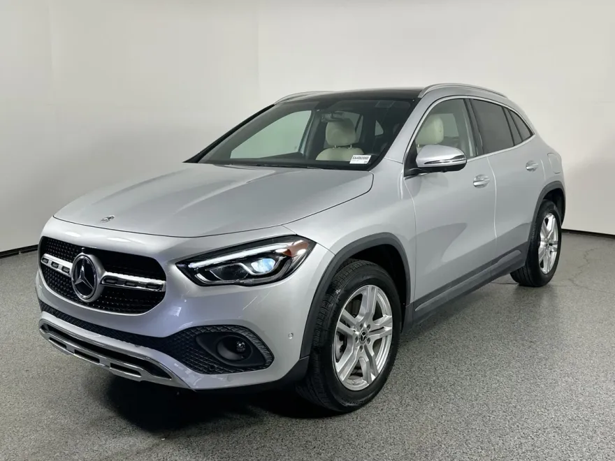 2021 Mercedes Benz GLA 250 photo 1