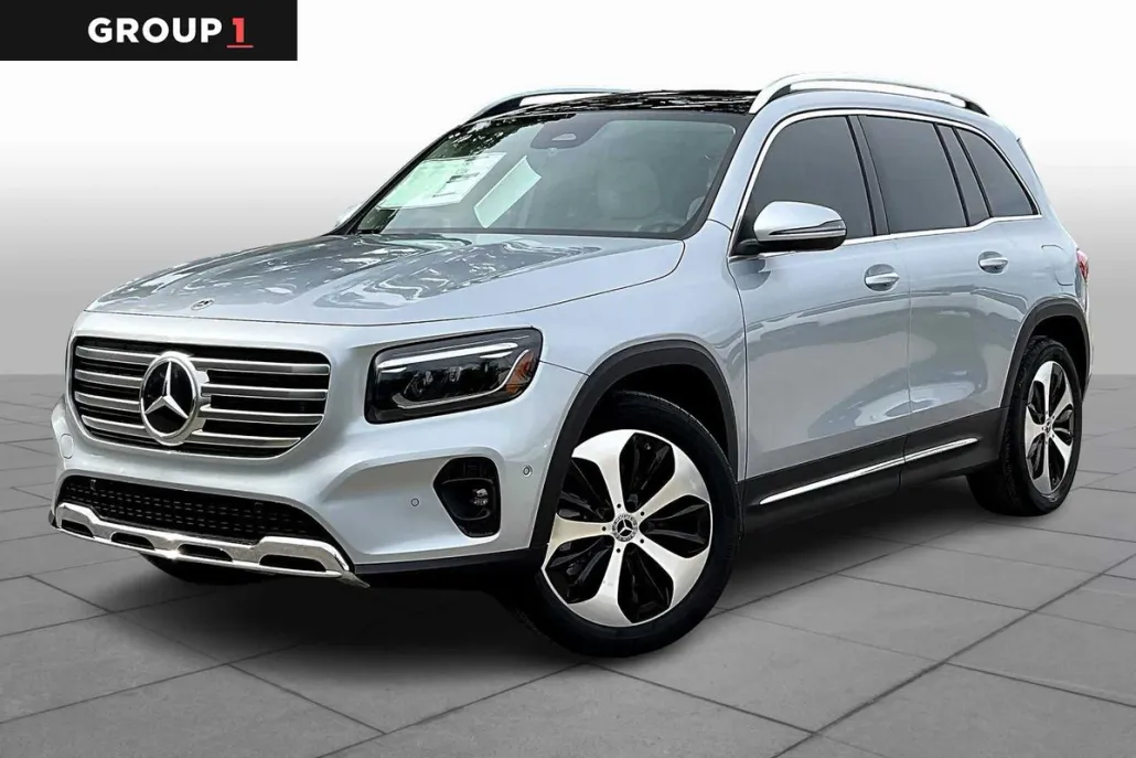 2025 Mercedes Benz GLB 250 photo 1