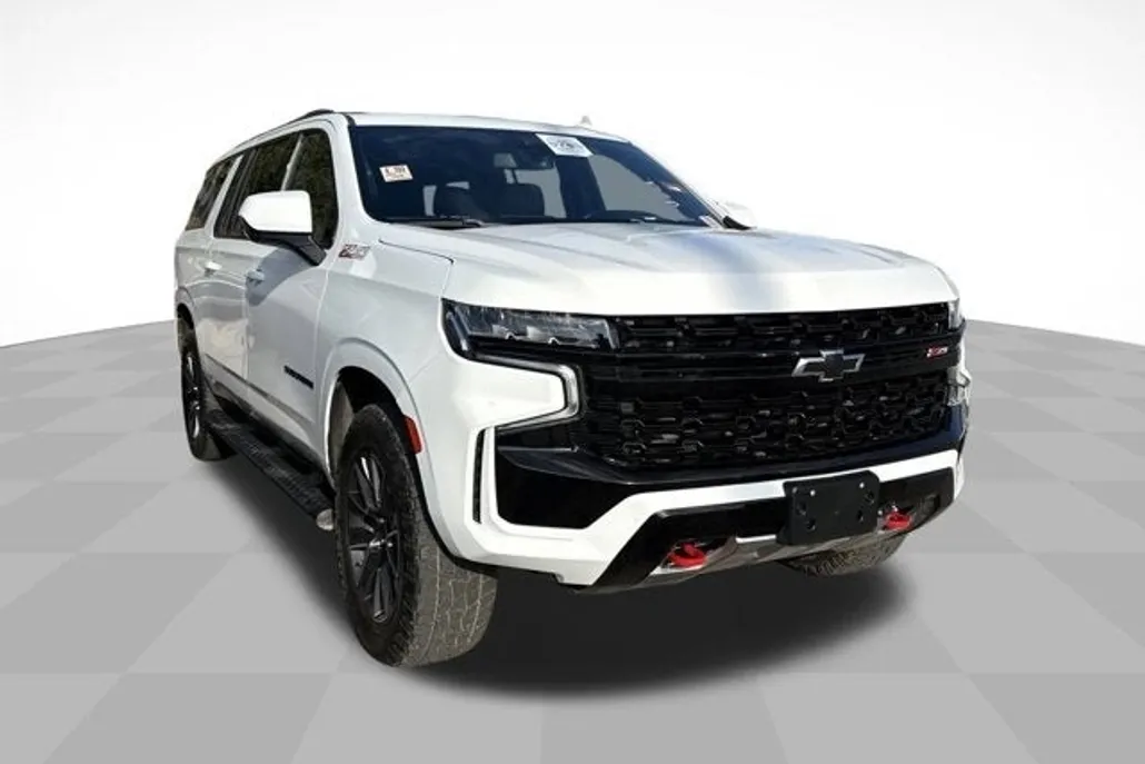 2021 Chevrolet Suburban Z71 photo 1